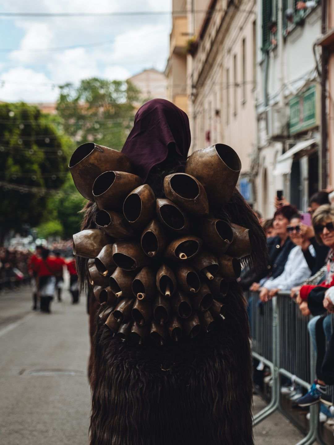 Mamuthones alla Cavalcata Sarda a Sassari