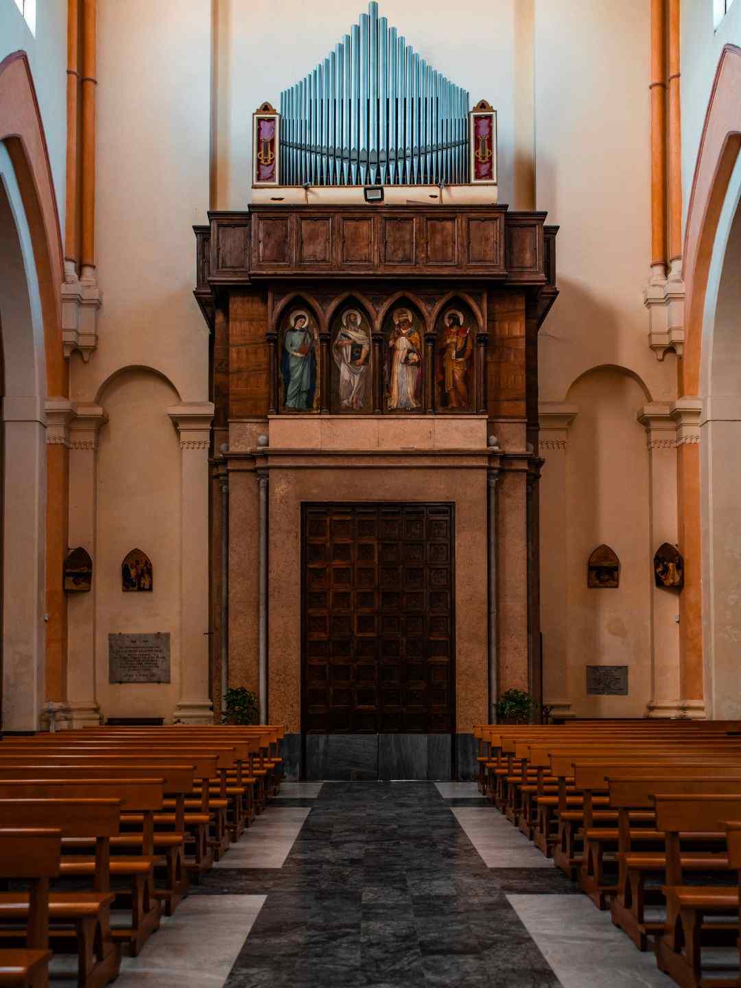 Organo nella Chiesa di Sant'Apollinare a Sassari