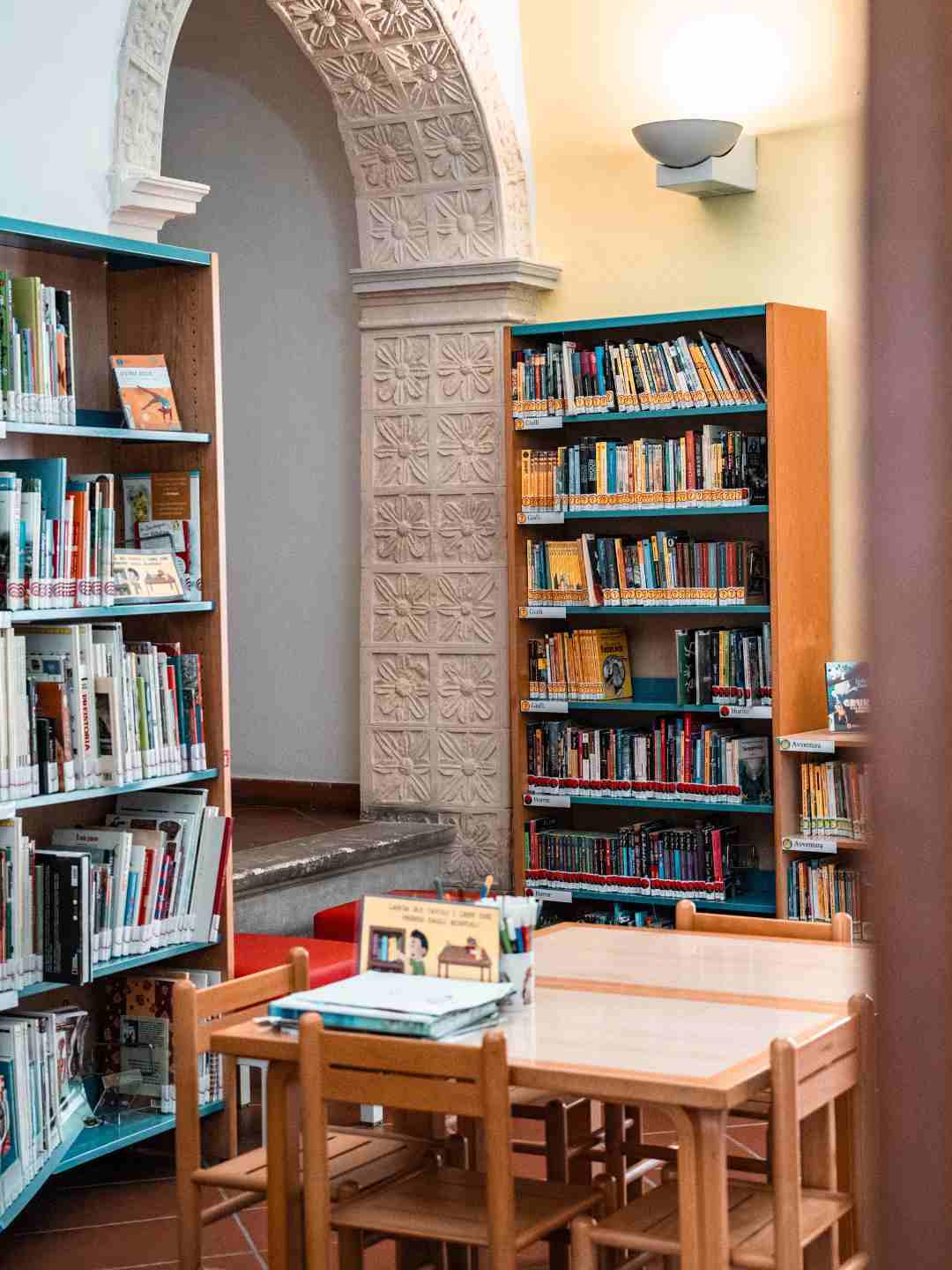 Sala lettura nella Biblioteca Comunale di Sassari a Palazzo d'Usini
