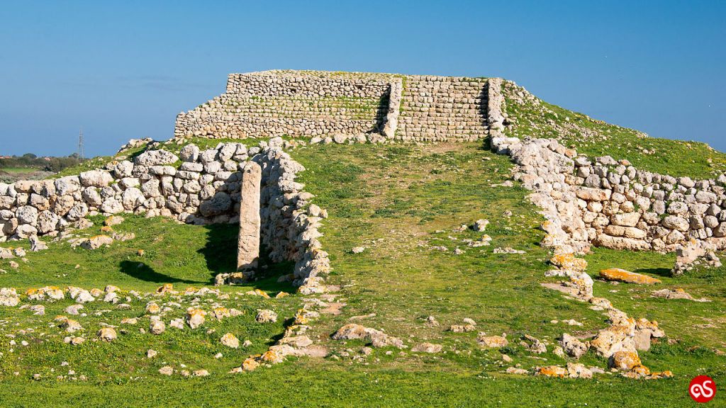 MONTE D’ACCODDI: A PREHISTORIC ALTAR UNIQUE IN THE MEDITERRANEAN